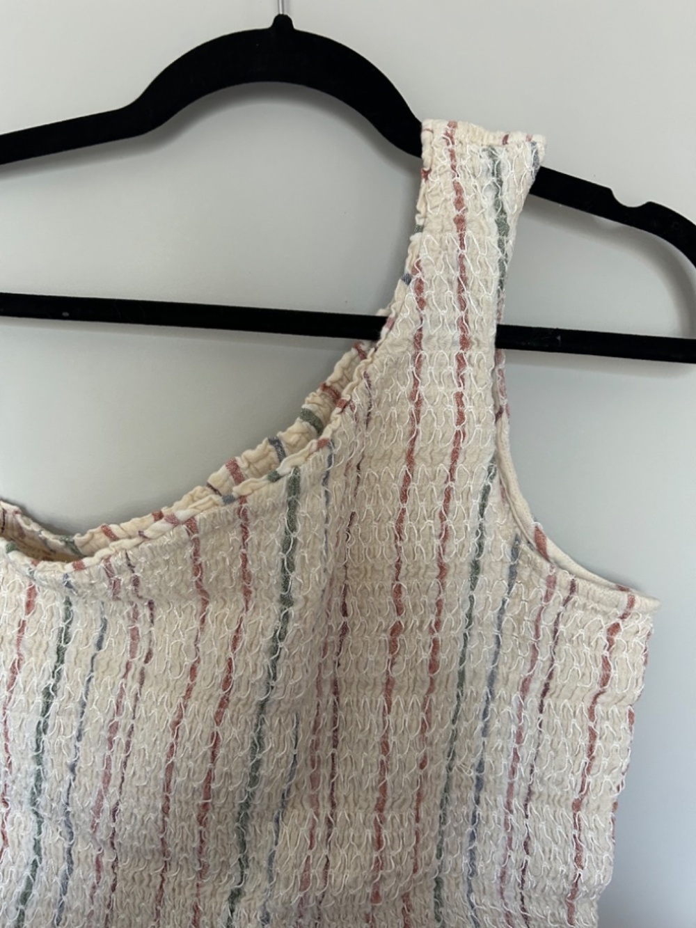 Striped One-Shoulder Cropped Top - Picture 2 of 4